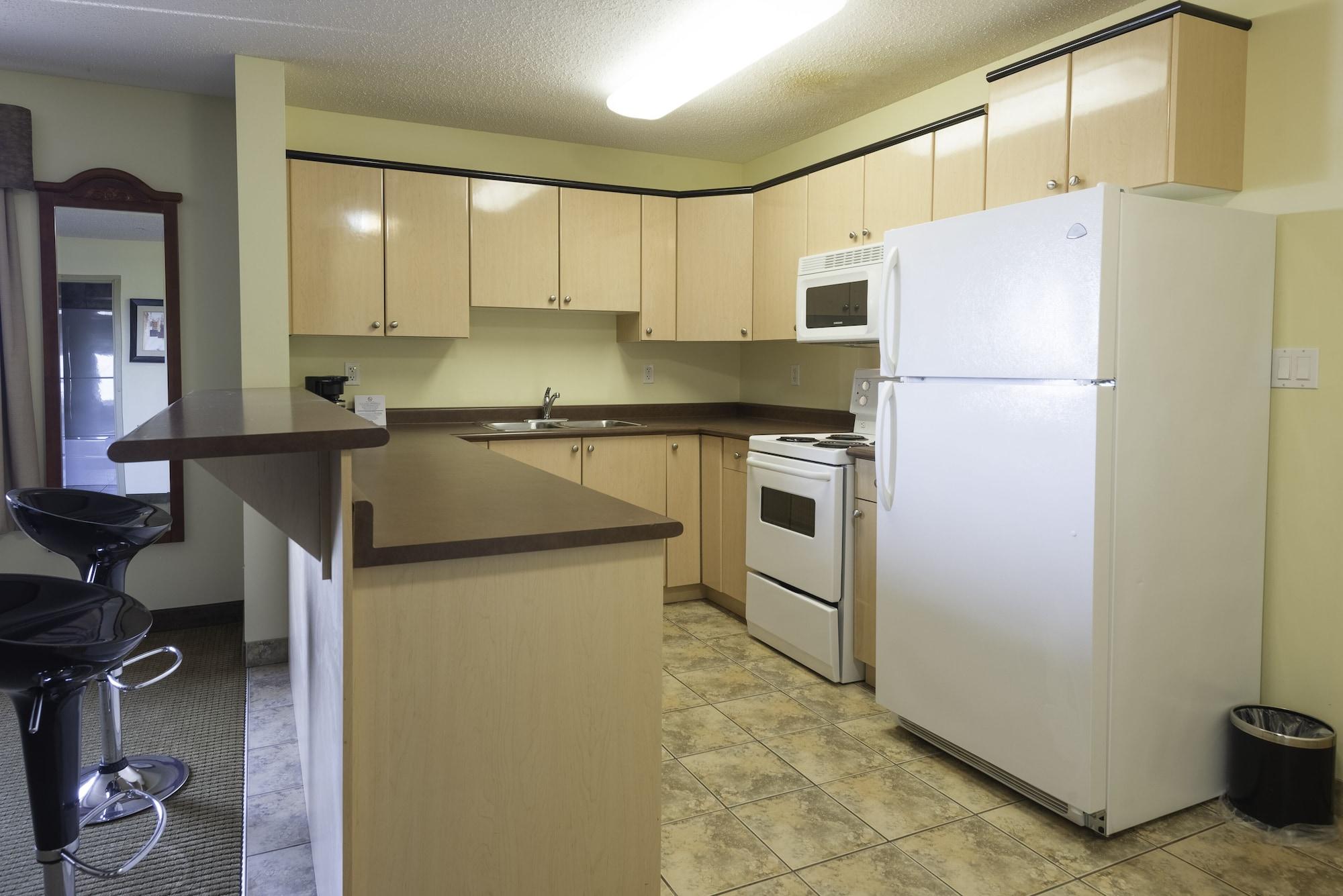 Days Inn By Wyndham Bonnyville Esterno foto